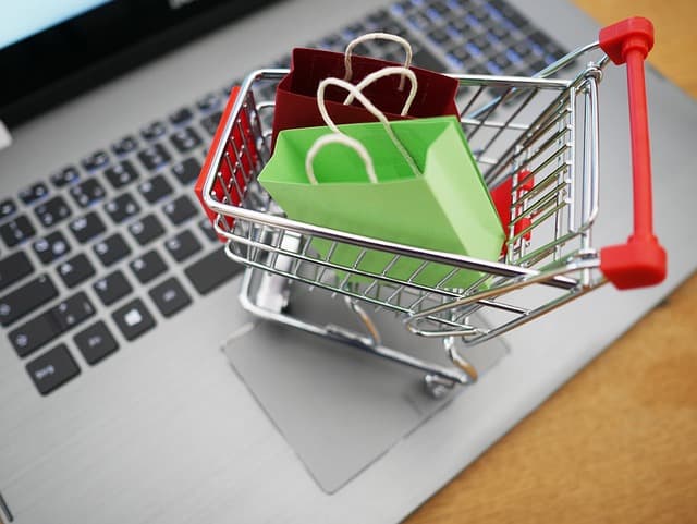 Jak dokonywać łatwych zakupów online: 5 kluczowych kroków