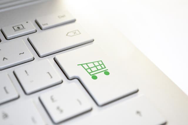 Jak ułatwić zakupy online: 10 praktycznych wskazówek