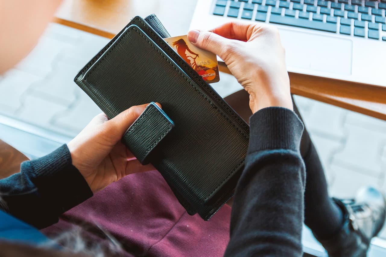 Jak wybrać najlepsze oferty podczas zakupów online